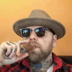 Meet your Posher, William